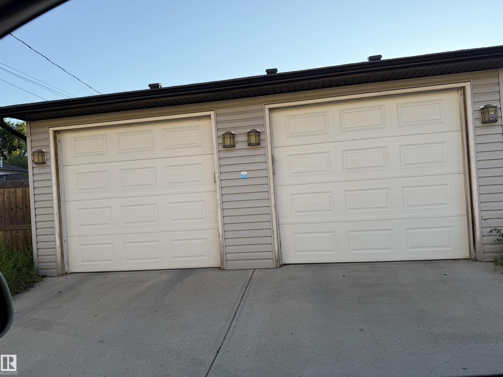 #main Floor 9645 150 St Nw Nw, Edmonton, Alberta  T5P 1N2 - Photo 14 - E4501936