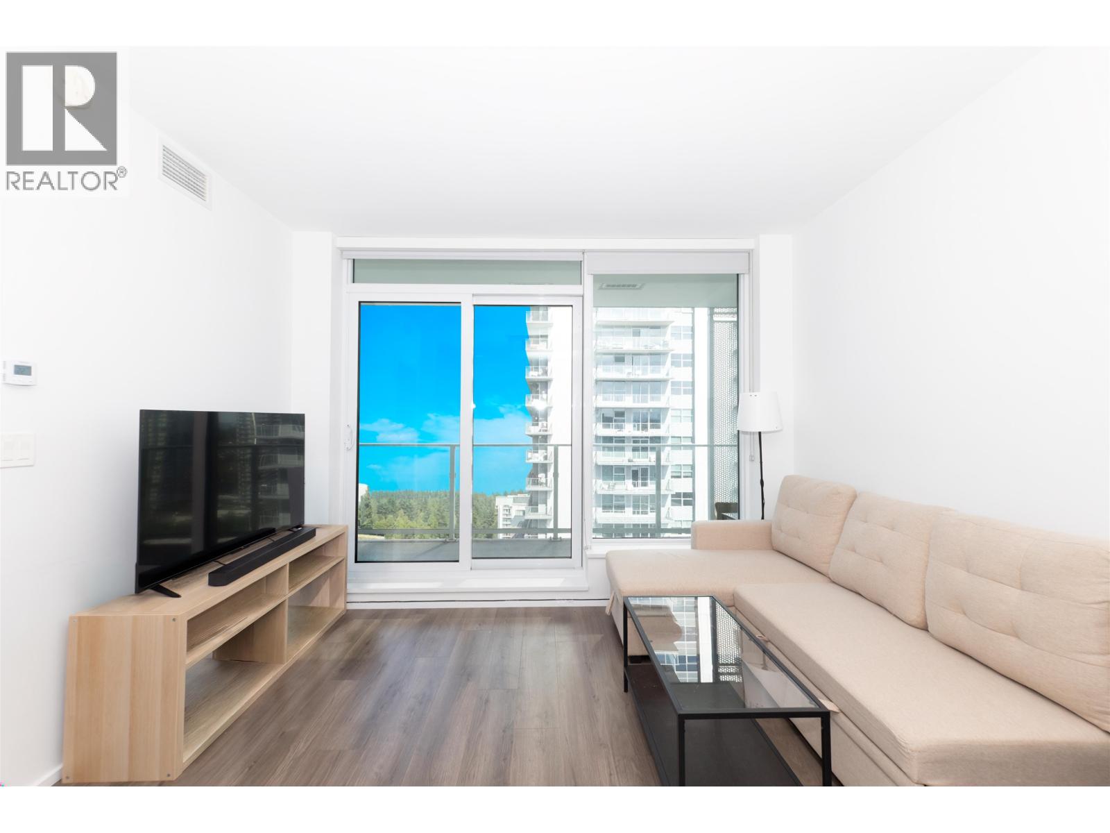 1604 3833 Evergreen Place, Burnaby, British Columbia  V3J 0M2 - Photo 2 - R3150045