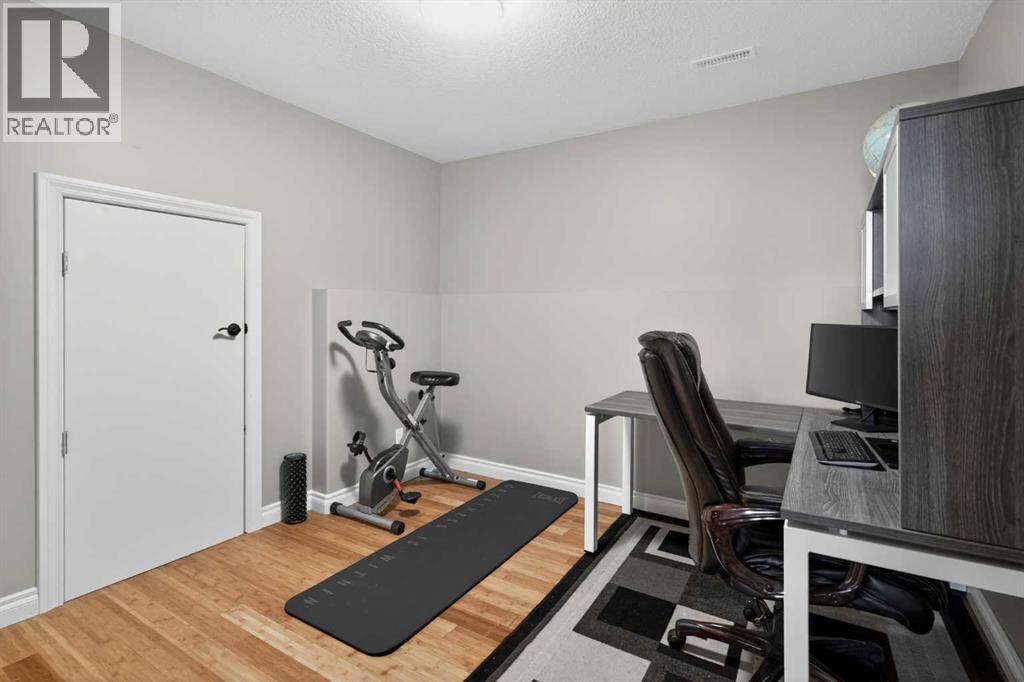 207 Strathmore Lakes Bend, Strathmore, Alberta  T1P 1Y9 - Photo 31 - A2324782