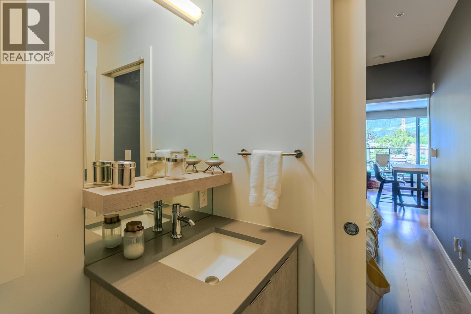 303 38165 Cleveland Avenue, Squamish, British Columbia  V8B 0P1 - Photo 31 - R3132340