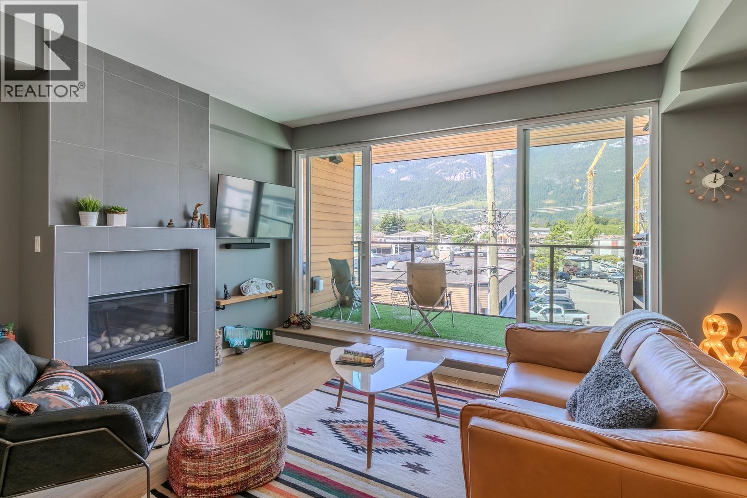 303 38165 Cleveland Avenue, Squamish, British Columbia  V8B 0P1 - Photo 6 - R3132340