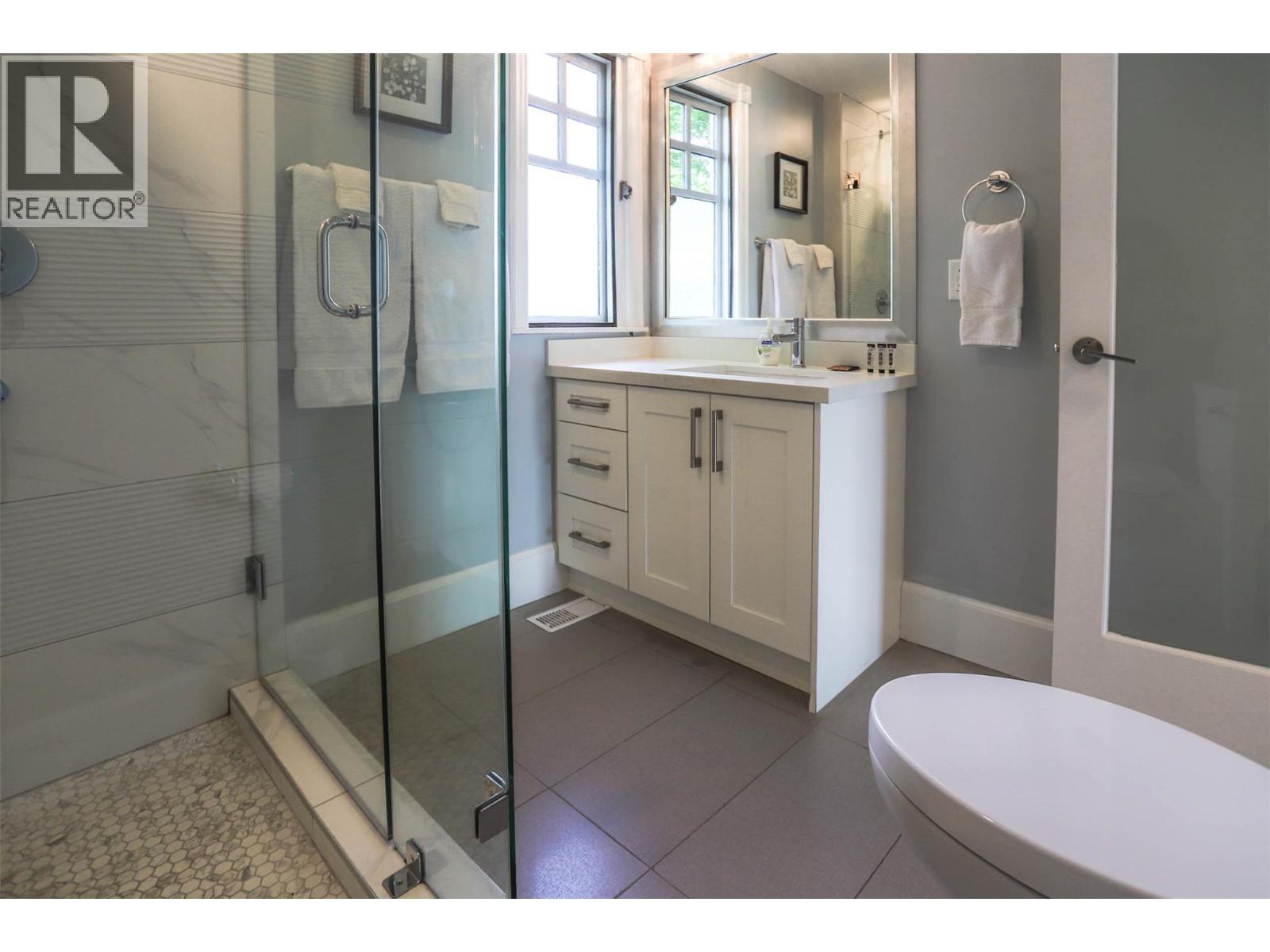 124 Mctavish Avenue, Kelowna, British Columbia  V1Y 5W3 - Photo 39 - 10389225