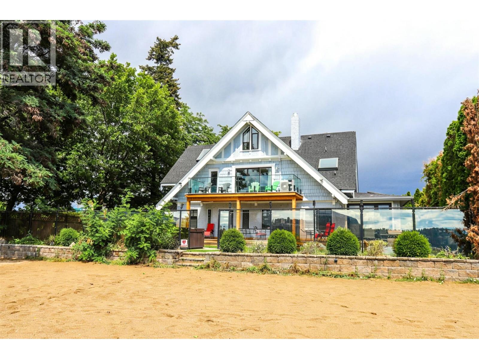 124 Mctavish Avenue, Kelowna, British Columbia  V1Y 5W3 - Photo 3 - 10389225