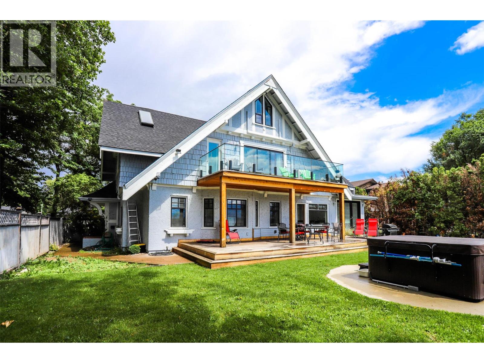 124 Mctavish Avenue, Kelowna, British Columbia  V1Y 5W3 - Photo 5 - 10389225