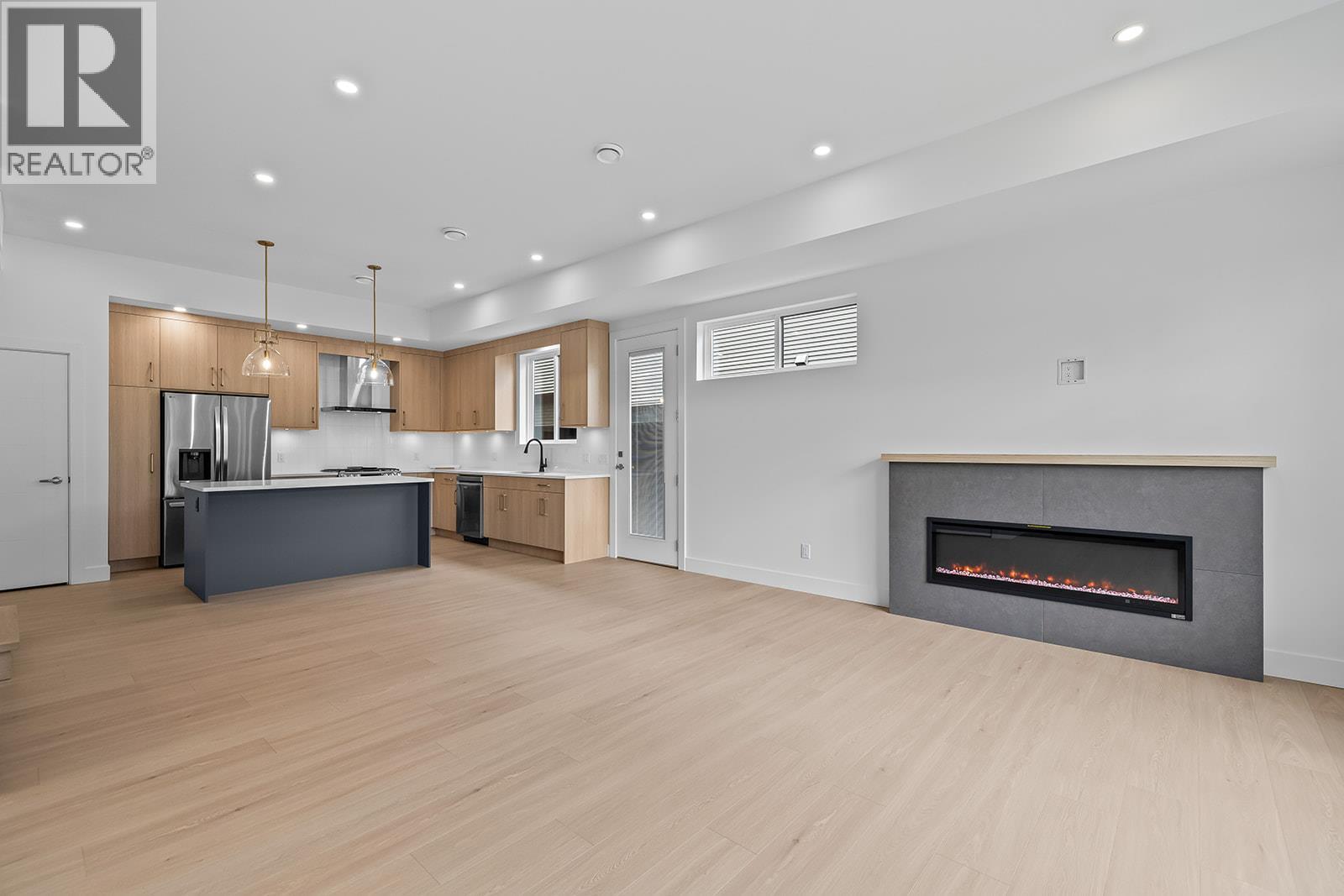 662 Birch Avenue Unit# 2 Kelowna, BC V1Y3H1_6