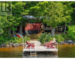 3 ROBINSON ROAD, Magnetawan, Ontario