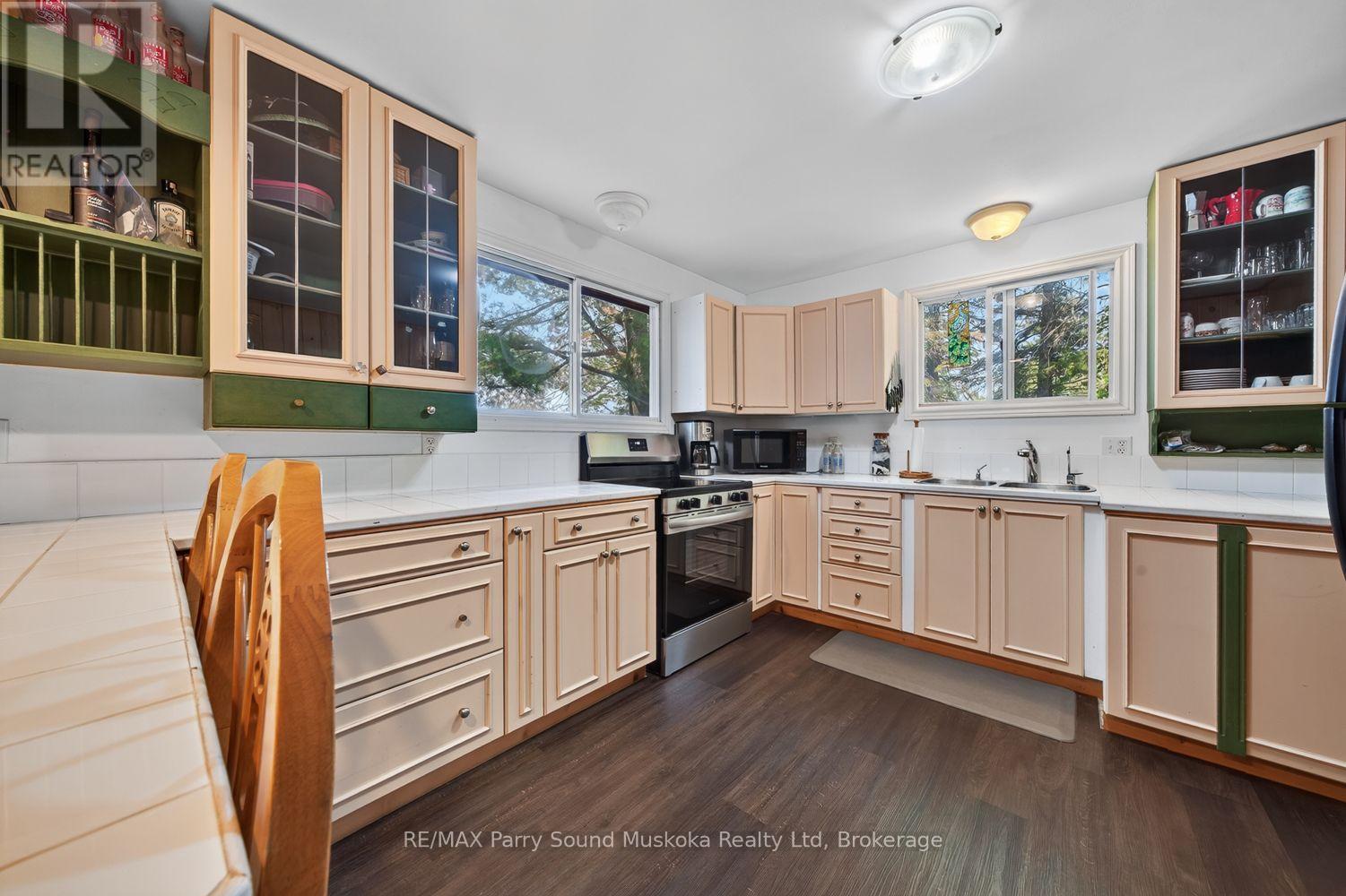 3 Robinson Road, Magnetawan, Ontario  P0A 1P0 - Photo 11 - X13623228