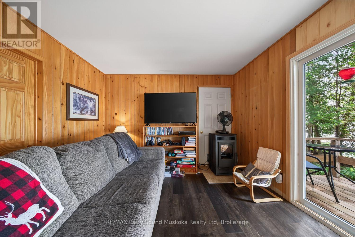 3 Robinson Road, Magnetawan, Ontario  P0A 1P0 - Photo 14 - X13623228