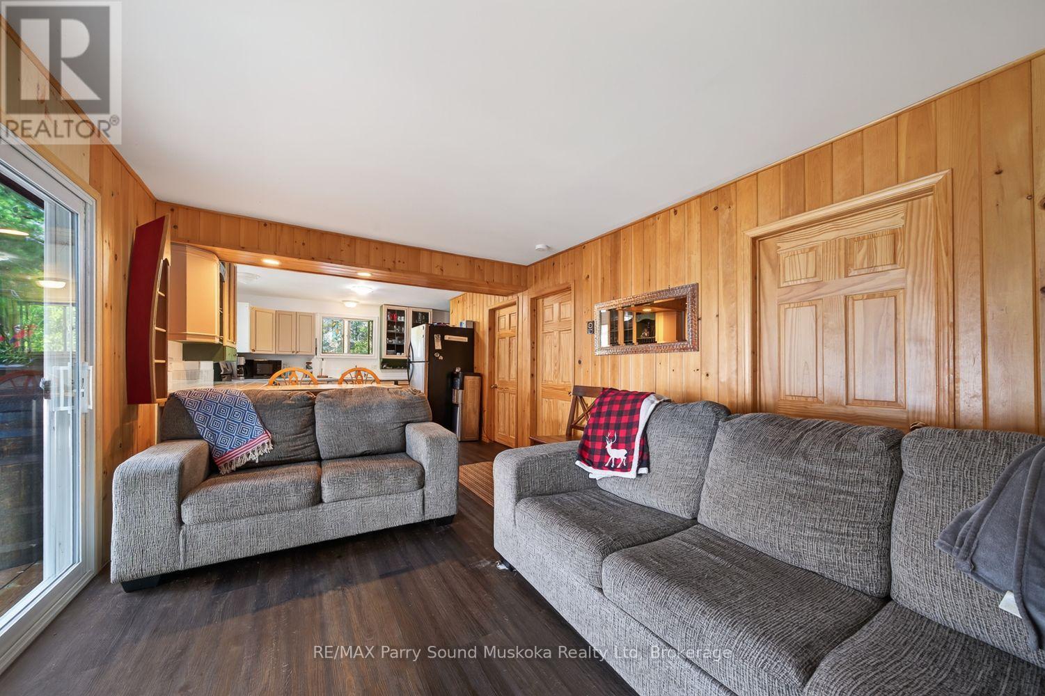 3 Robinson Road, Magnetawan, Ontario  P0A 1P0 - Photo 15 - X13623228
