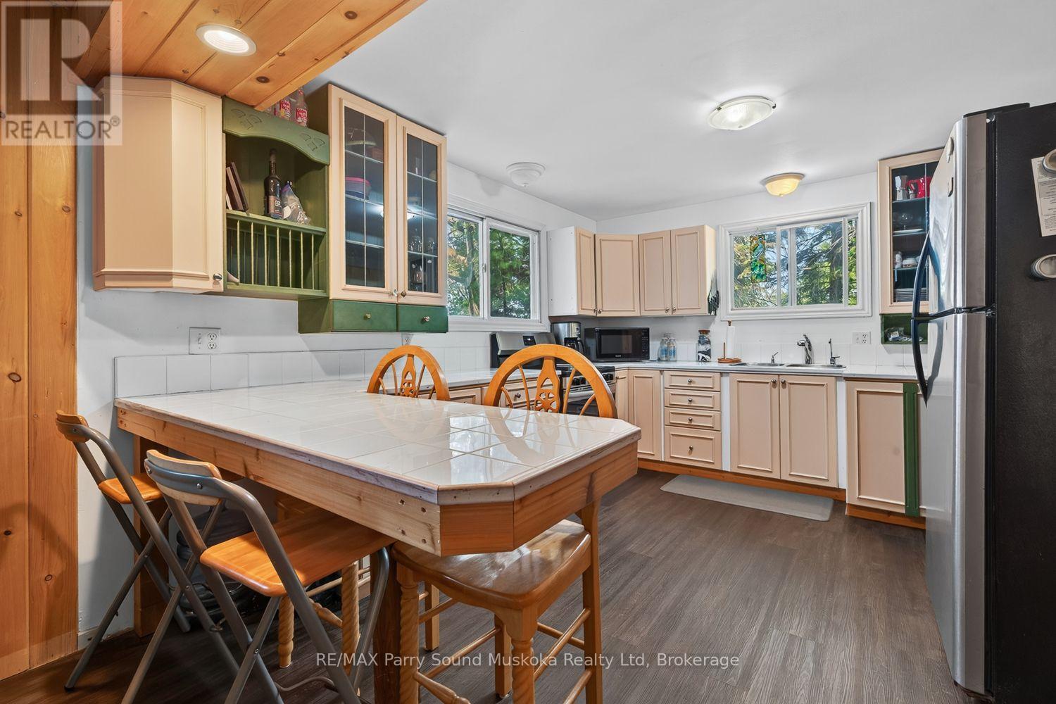 3 Robinson Road, Magnetawan, Ontario  P0A 1P0 - Photo 9 - X13623228