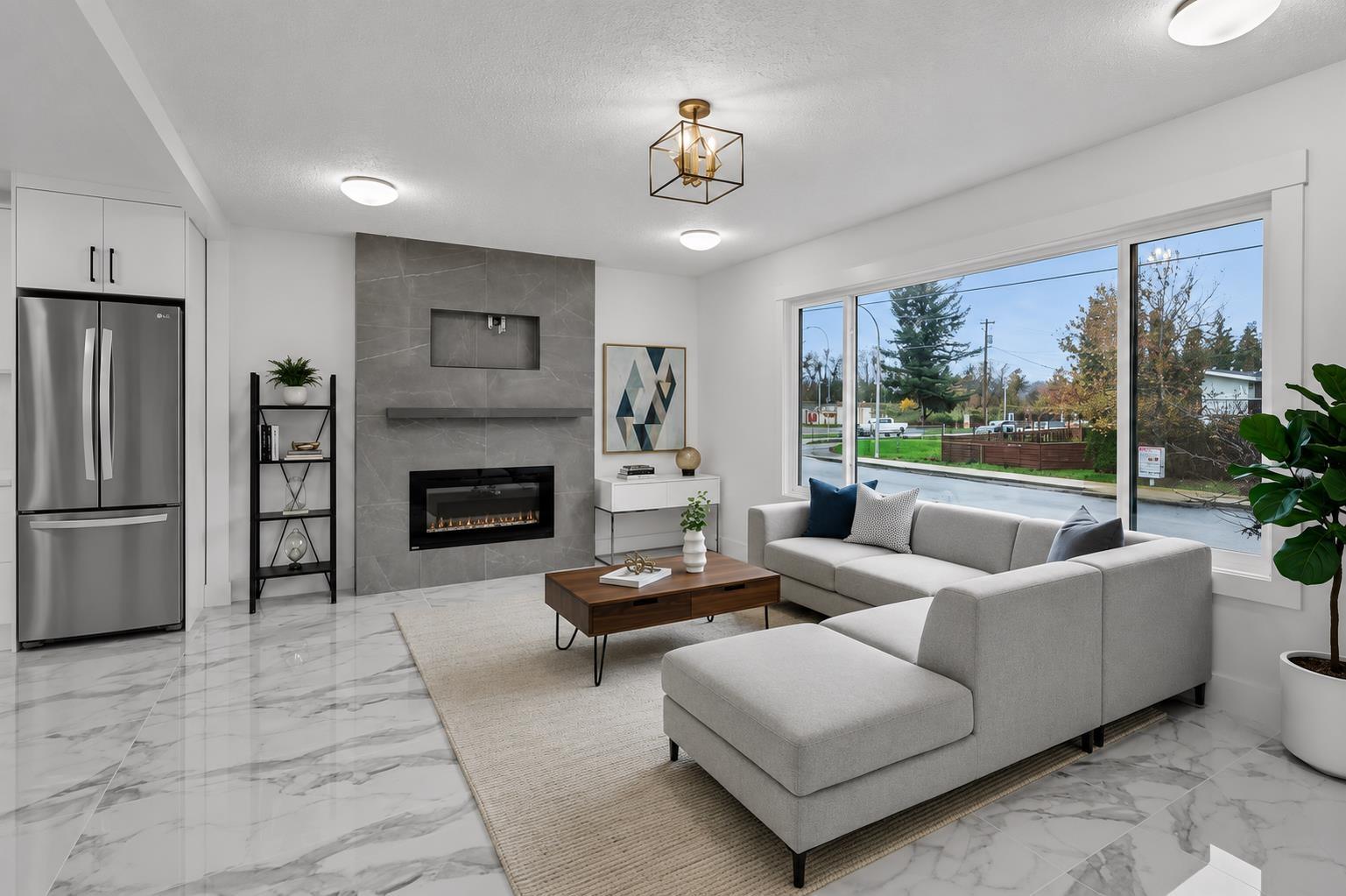 45122 Balmoral Avenue, Sardis South, Chilliwack, British Columbia  V2R 3G8 - Photo 3 - R3142013