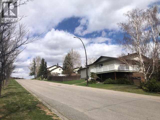 131 Ranchlands Court NW, Calgary, Alberta  T3G 1N8 - Photo 7 - A2309074
