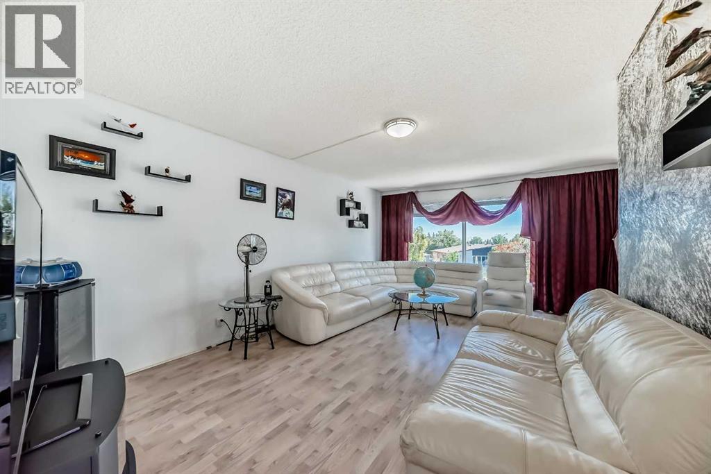 131 Ranchlands Court NW, Calgary, Alberta  T3G 1N8 - Photo 16 - A2309074
