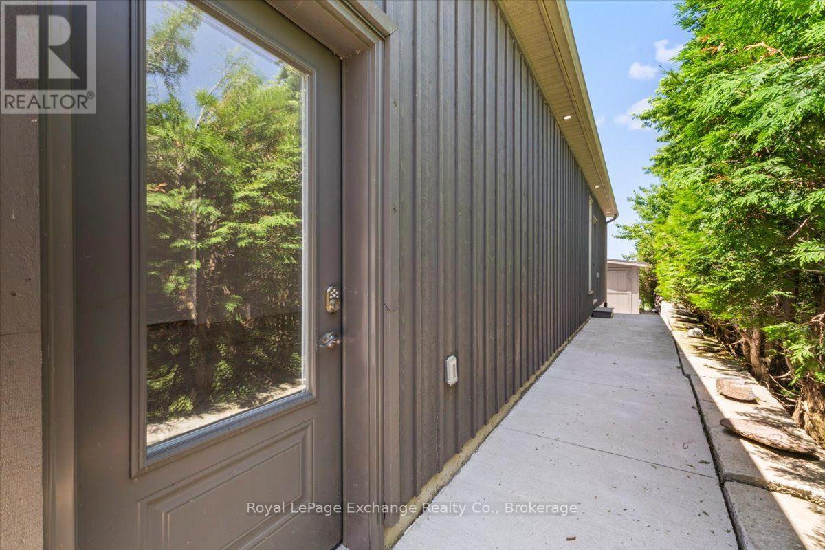 810 Lake Range Drive, Huron-Kinloss, Ontario  N2Z 0B3 - Photo 36 - X13570112