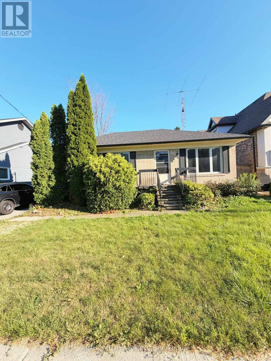 481 HOUNSLOW AVENUE, Toronto, Ontario