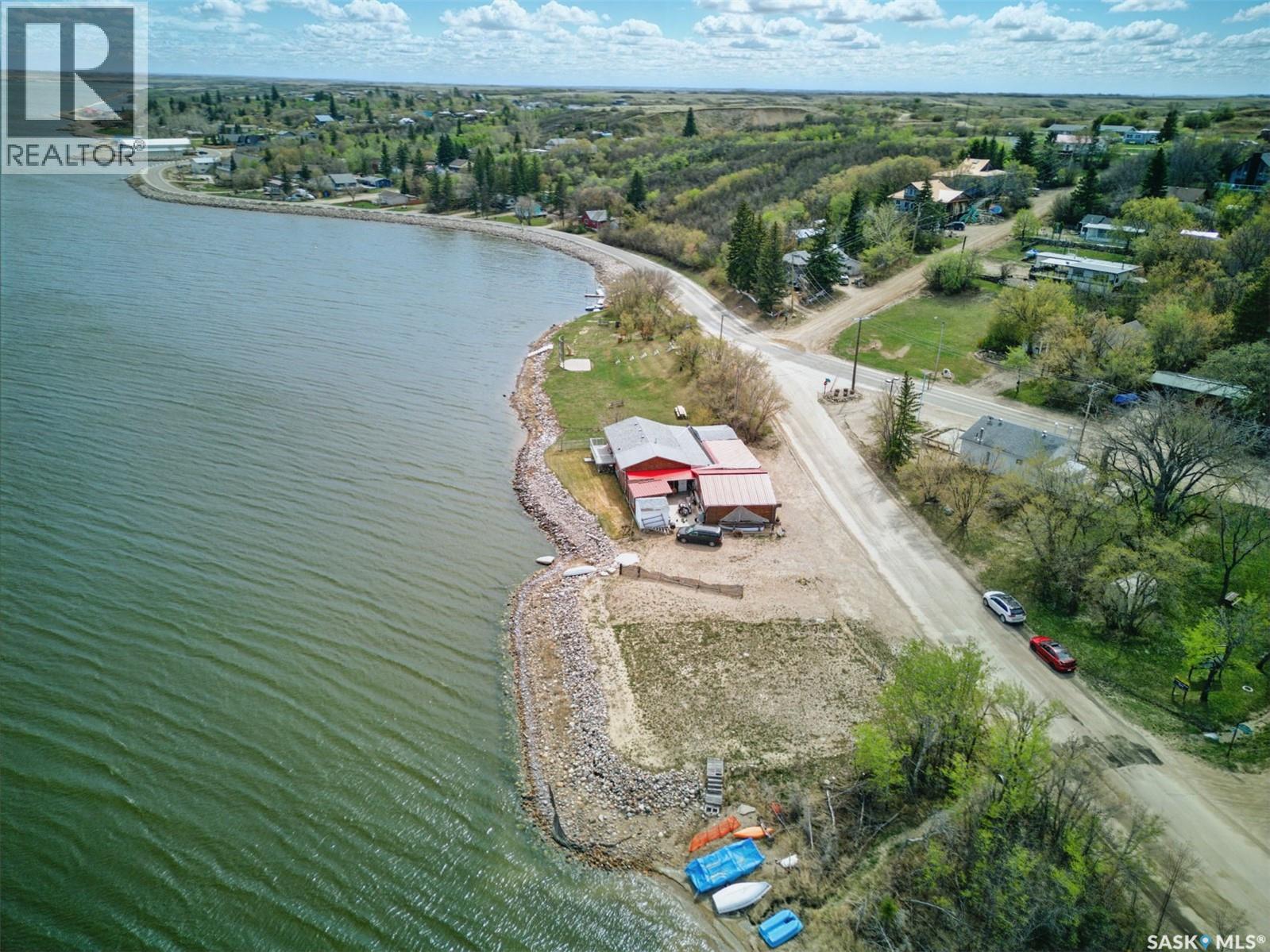 100 Maclachlan Avenue, Manitou Beach, Saskatchewan  S0K 4T1 - Photo 11 - SK044380