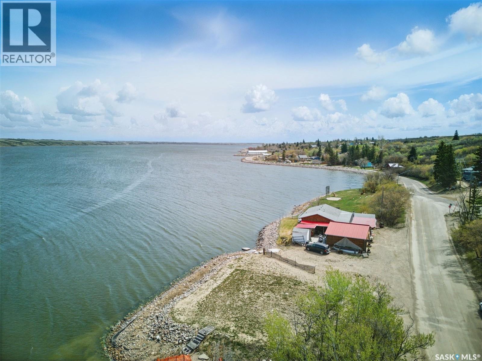 100 Maclachlan Avenue, Manitou Beach, Saskatchewan  S0K 4T1 - Photo 8 - SK044380