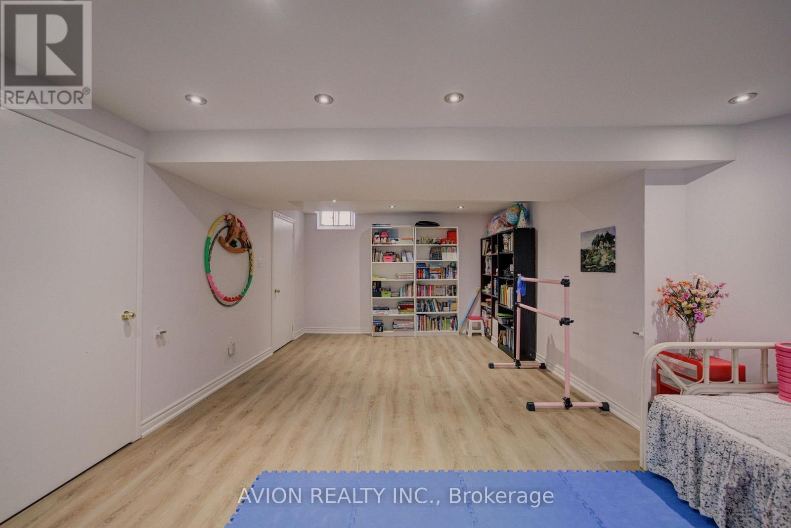 203 Valleymede Drive, Richmond Hill, Ontario  L4B 3S4 - Photo 39 - N13631178