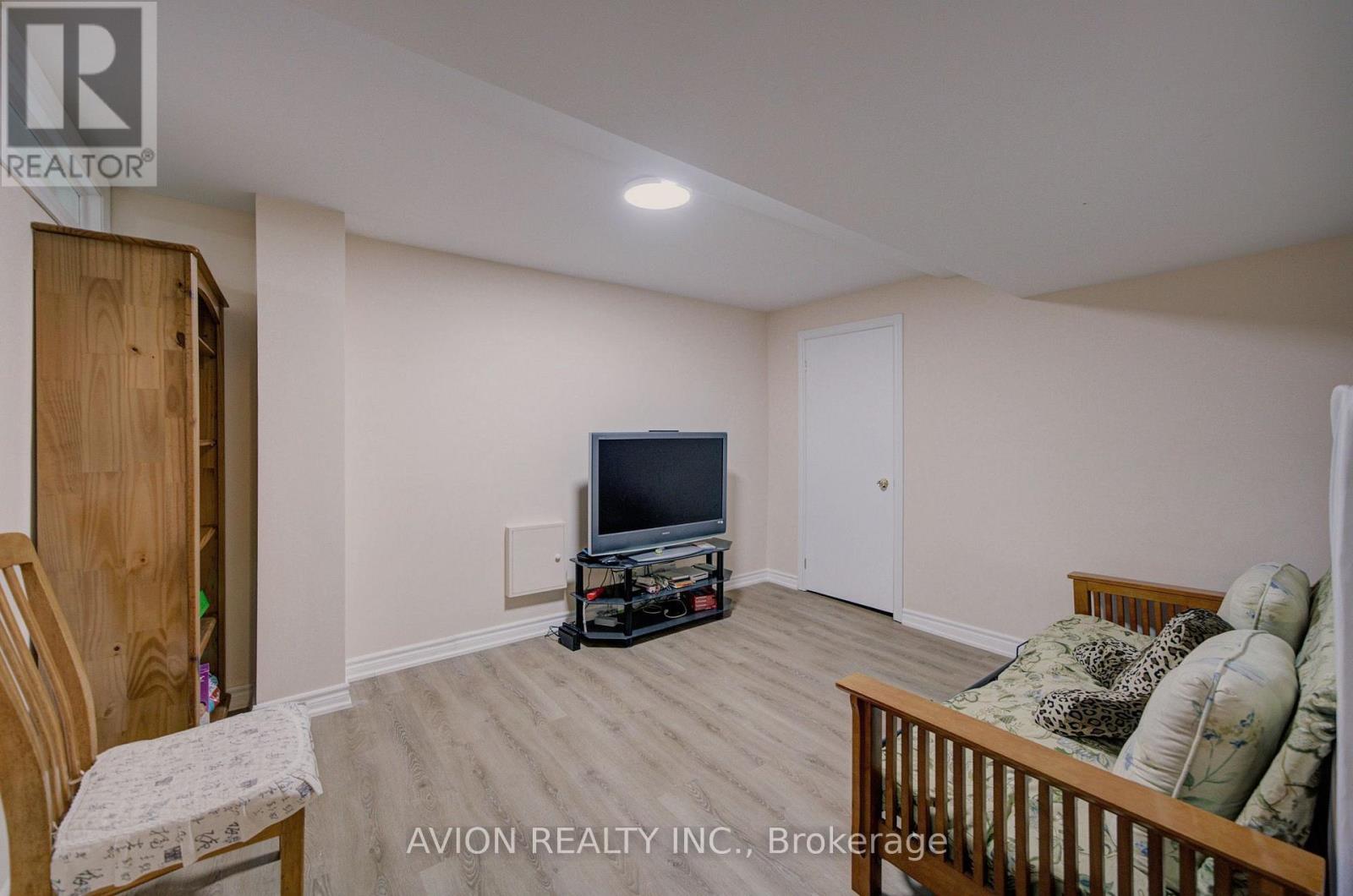 203 Valleymede Drive, Richmond Hill, Ontario  L4B 3S4 - Photo 46 - N13631178