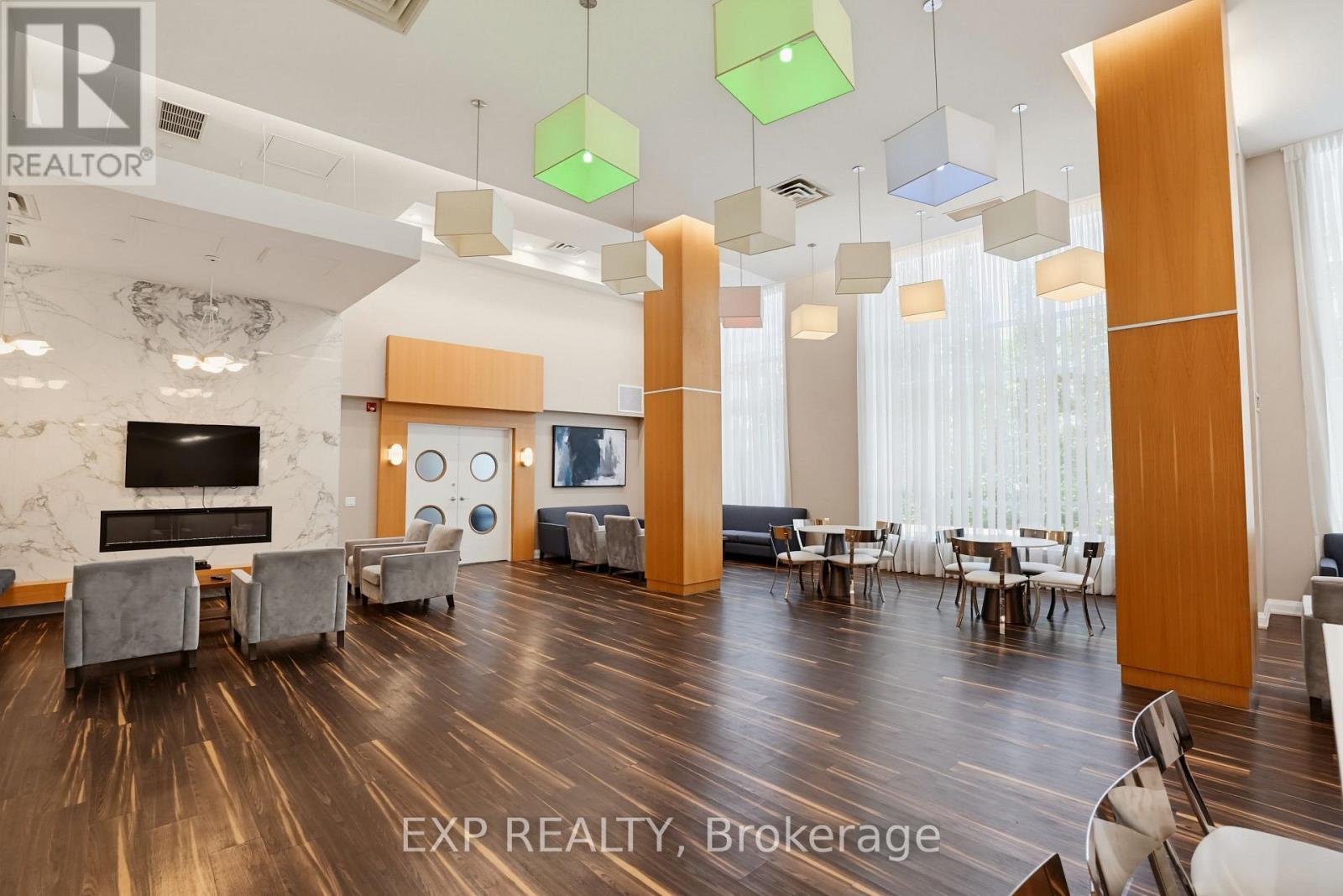 813 - 155 Legion Road N, Toronto, Ontario  M8Y 0A7 - Photo 45 - W13624400