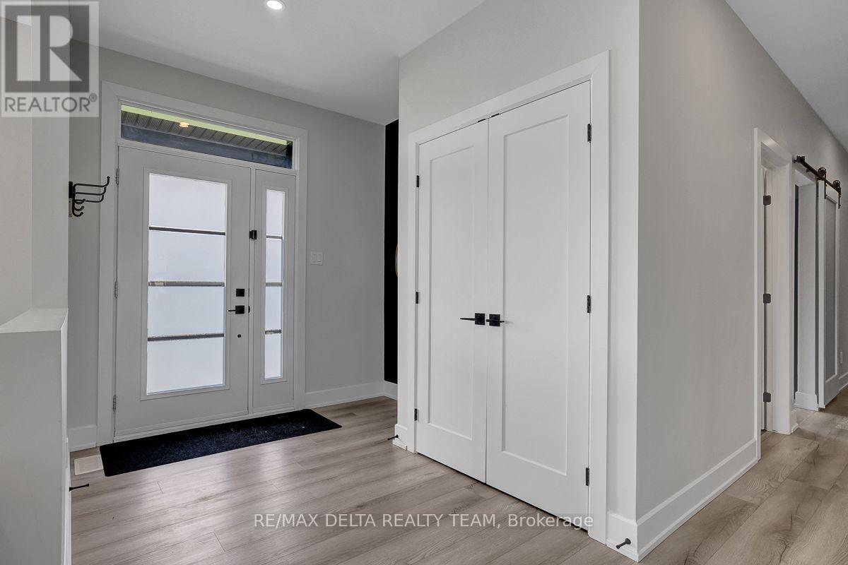 1710 Metcalfe Farm Road, Ottawa, Ontario  K0A 2P0 - Photo 4 - X13632080