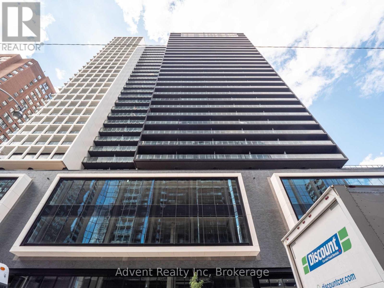 2720 - 20 EDWARD STREET, Toronto, Ontario