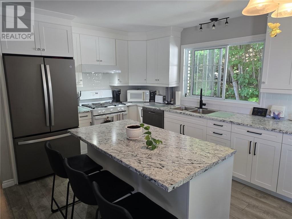 219 Orr's, Sheguiandah, Ontario  P0P 1W0 - Photo 2 - 2129597