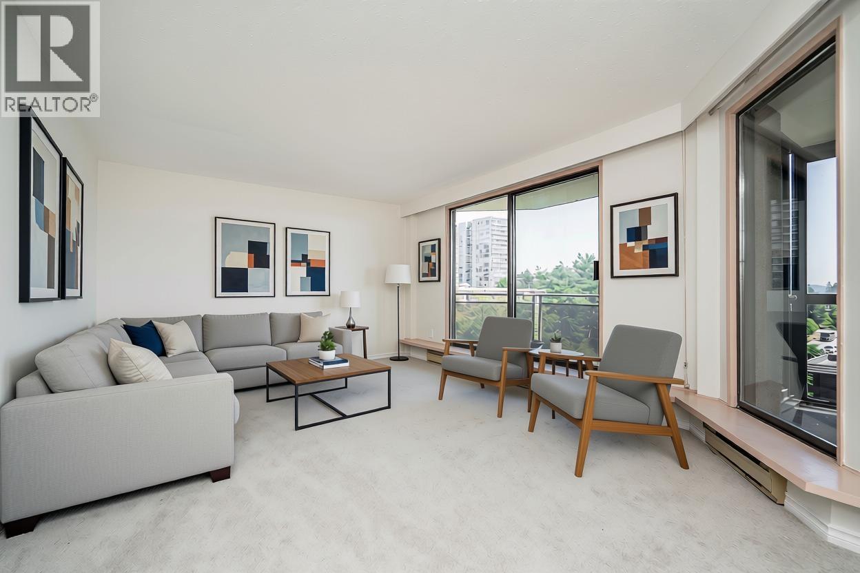 801 444 Lonsdale Avenue, North Vancouver, British Columbia V7M 3H5 - Photo 1 - R3141793