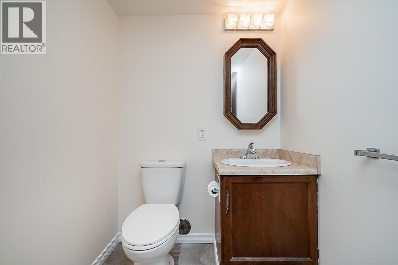 801 444 Lonsdale Avenue, North Vancouver, British Columbia V7M 3H5 - Photo 9 - R3141793