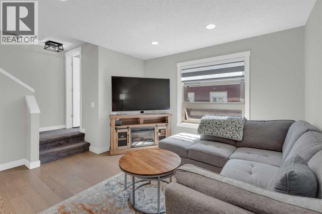 24 Aspen Hills Common SW, Calgary, Alberta  T3H 0R7 - Photo 9 - A2334357