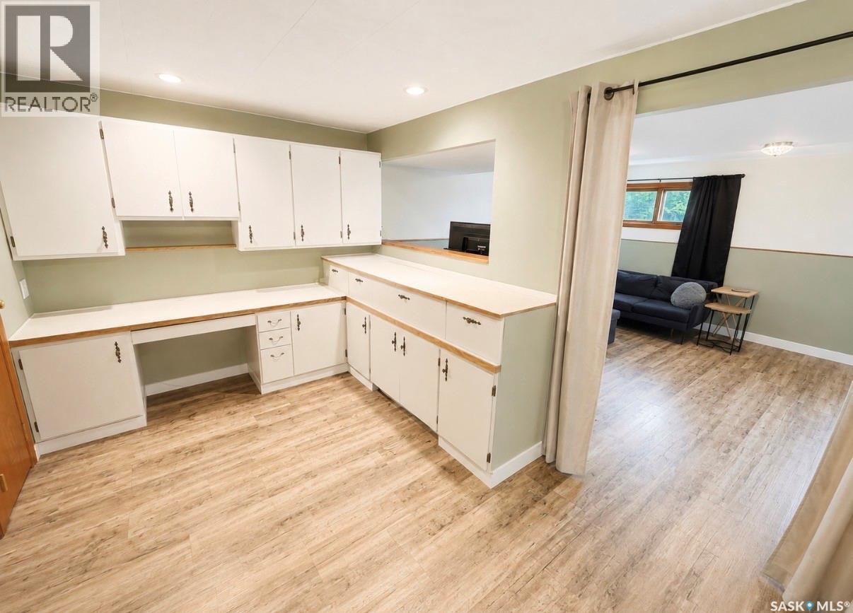 325 Aspen Drive, Swift Current, Saskatchewan  S9H 3Z8 - Photo 25 - SK044374