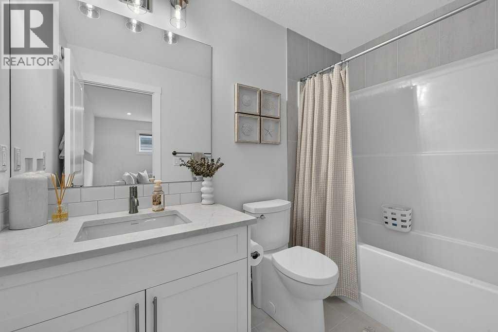 97 Rowmont Heath Nw, Calgary, Alberta  T3L 0H8 - Photo 33 - A2330980
