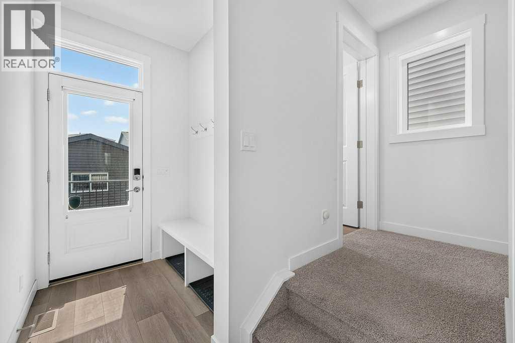 97 Rowmont Heath Nw, Calgary, Alberta  T3L 0H8 - Photo 35 - A2330980