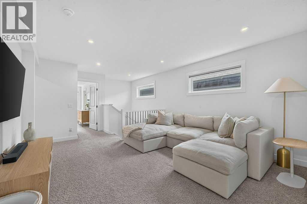 97 Rowmont Heath Nw, Calgary, Alberta  T3L 0H8 - Photo 31 - A2330980