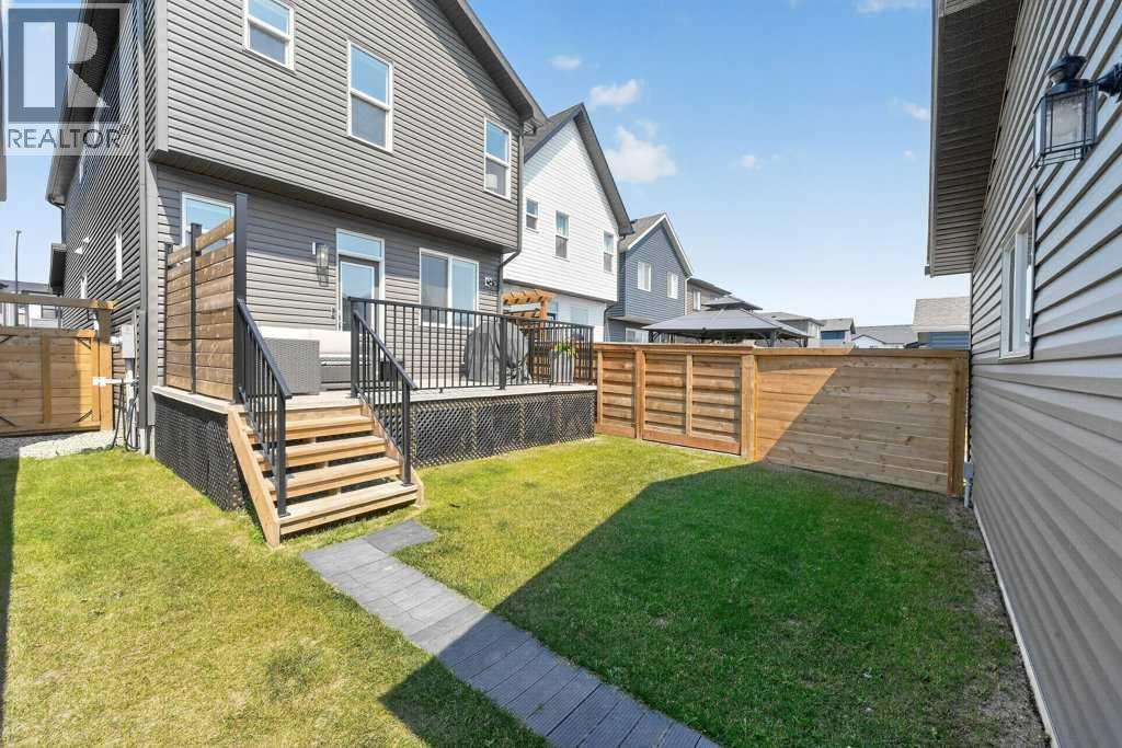 97 Rowmont Heath Nw, Calgary, Alberta  T3L 0H8 - Photo 45 - A2330980