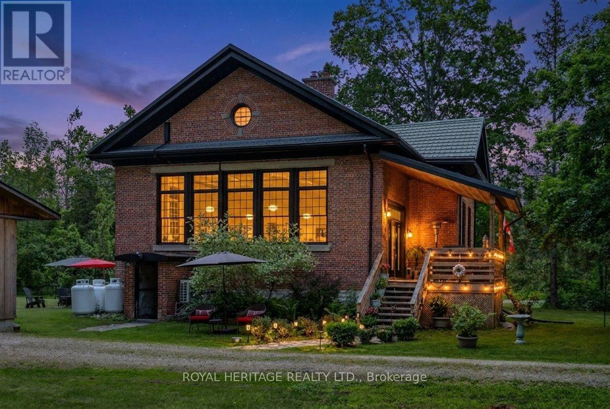 210 COSH'S ROAD, Kawartha Lakes, Ontario