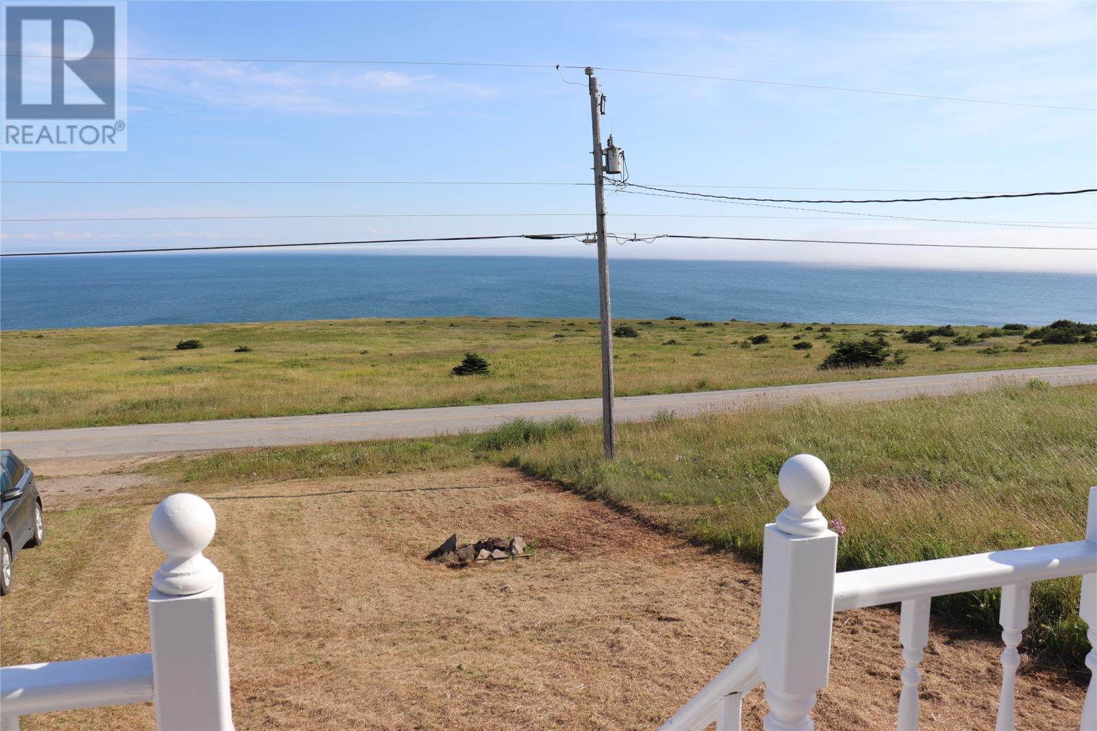 3 Seashore Lane, Cape St George — photo 4