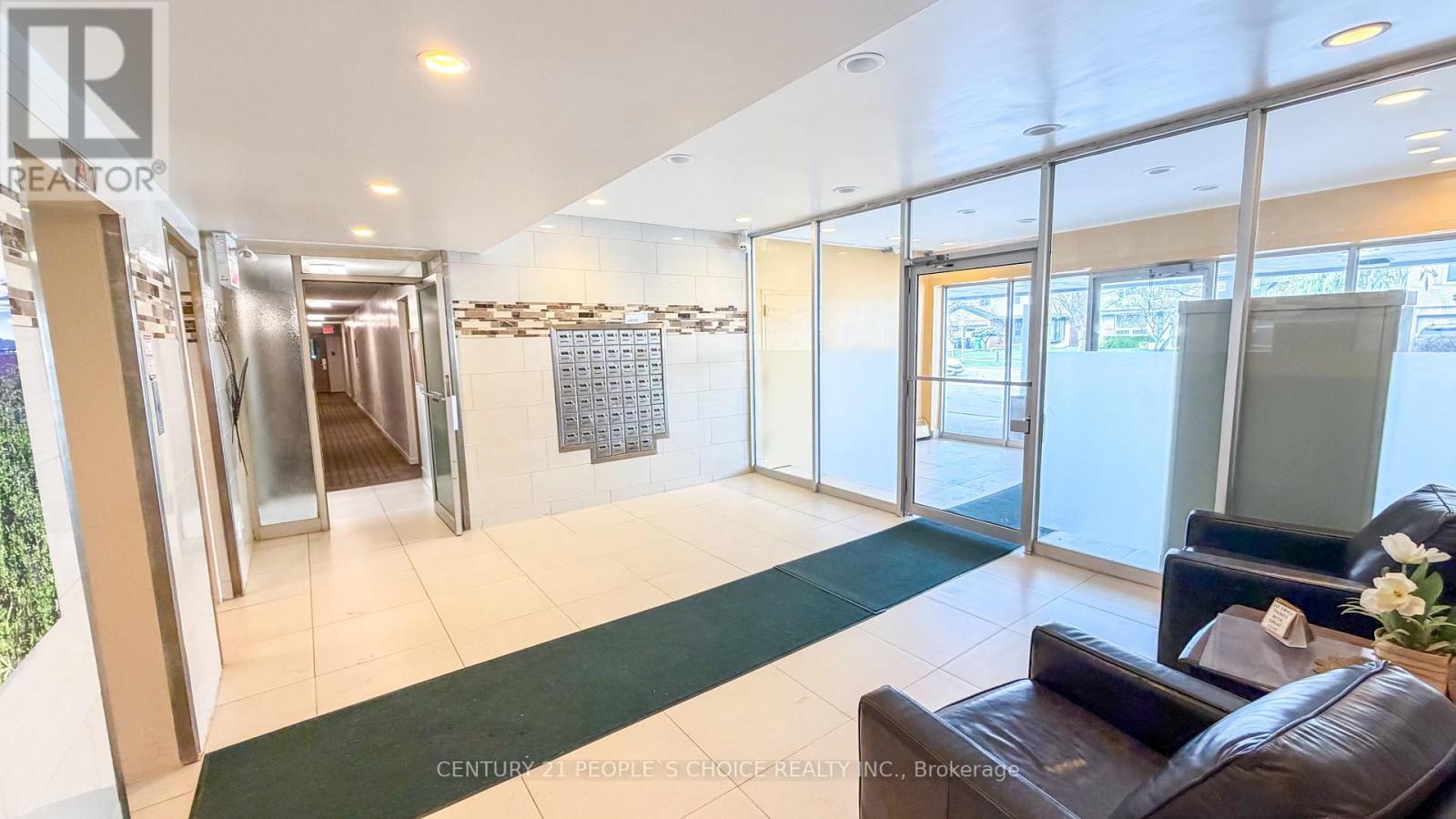201 - 2485 WOKING CRESCENT, Mississauga, Ontario