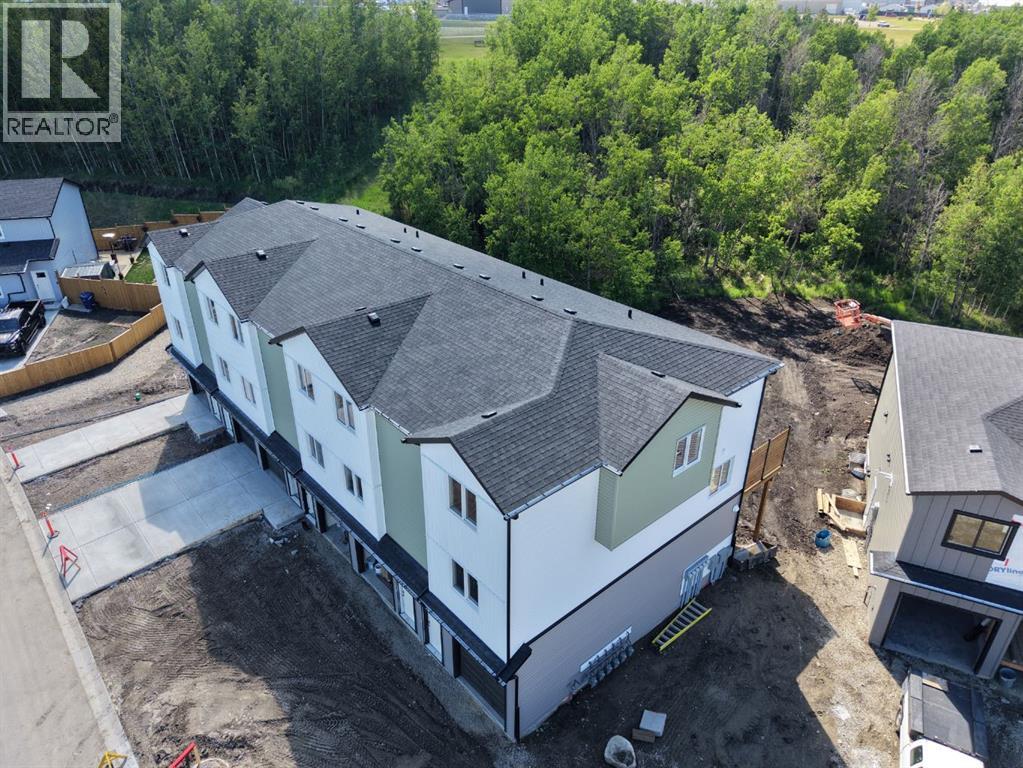 1-6, 10 Valarosa Park, Didsbury, Alberta  T0M 0W0 - Photo 4 - A2317791