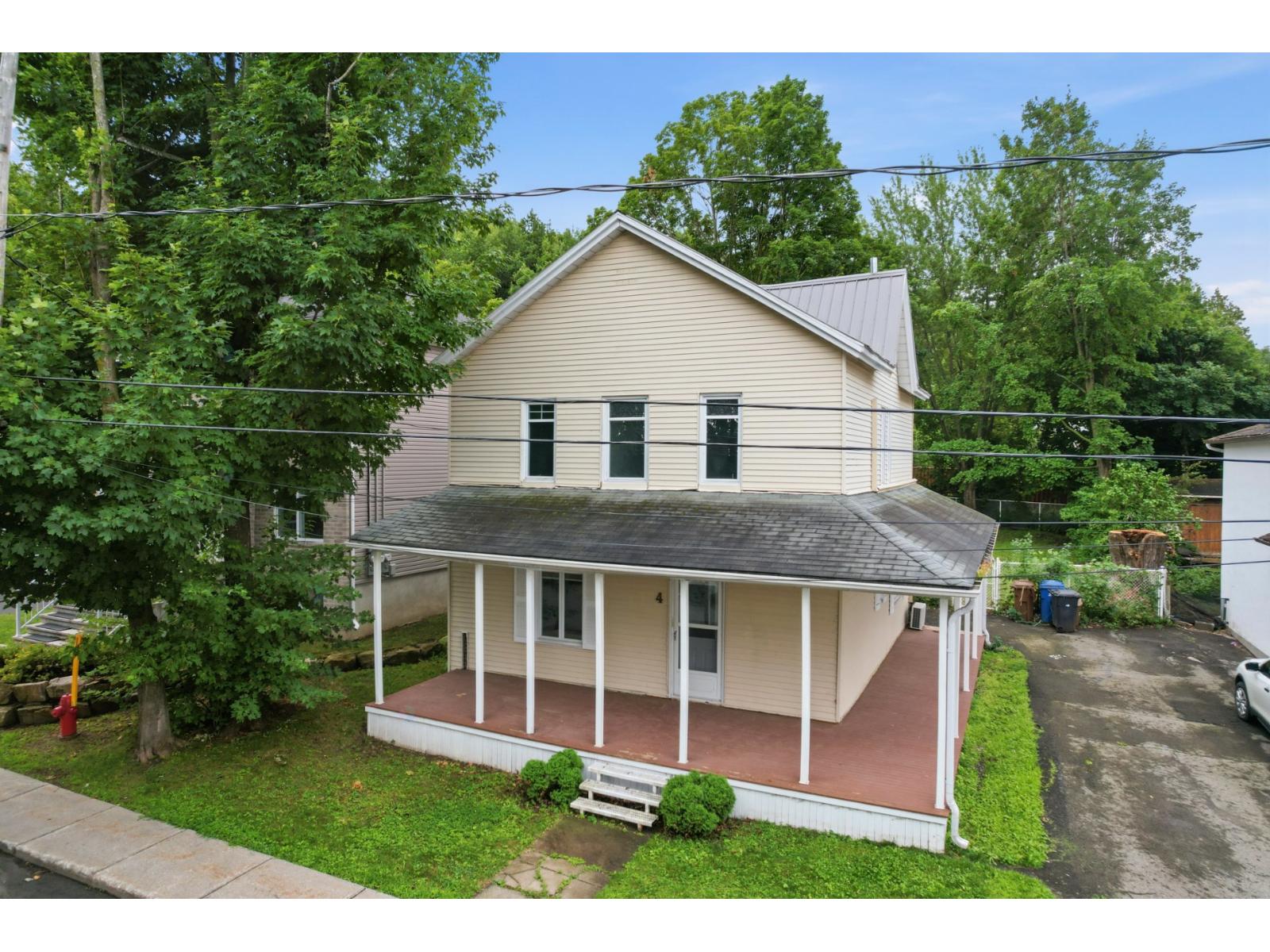 4 Rue Levac Rigaud Quebec Canada J0P1P0