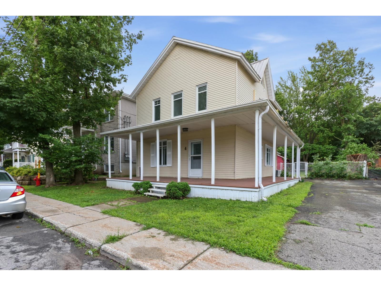 4 Rue Levac Rigaud Quebec Canada J0P1P0 2