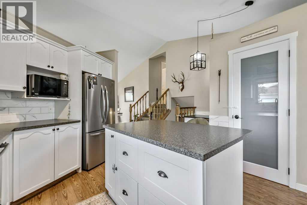 1001 17 Street SE, High River, Alberta  T1V 1P9 - Photo 16 - A2325268