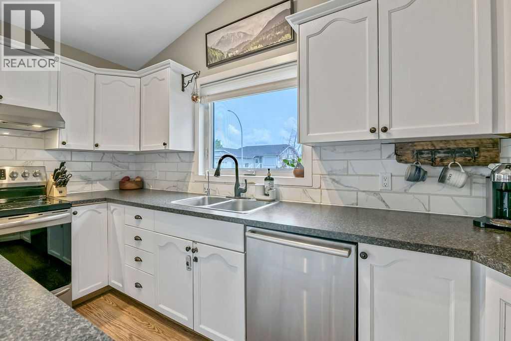 1001 17 Street SE, High River, Alberta  T1V 1P9 - Photo 14 - A2325268