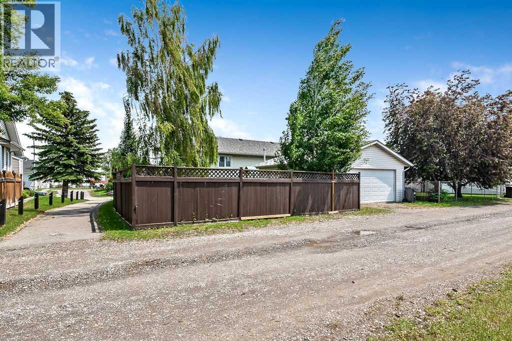 1001 17 Street SE, High River, Alberta  T1V 1P9 - Photo 38 - A2325268
