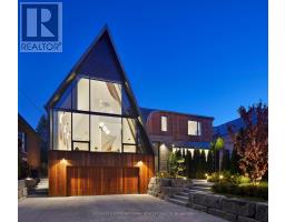 108 STRATFORD CRESCENT, Toronto, Ontario