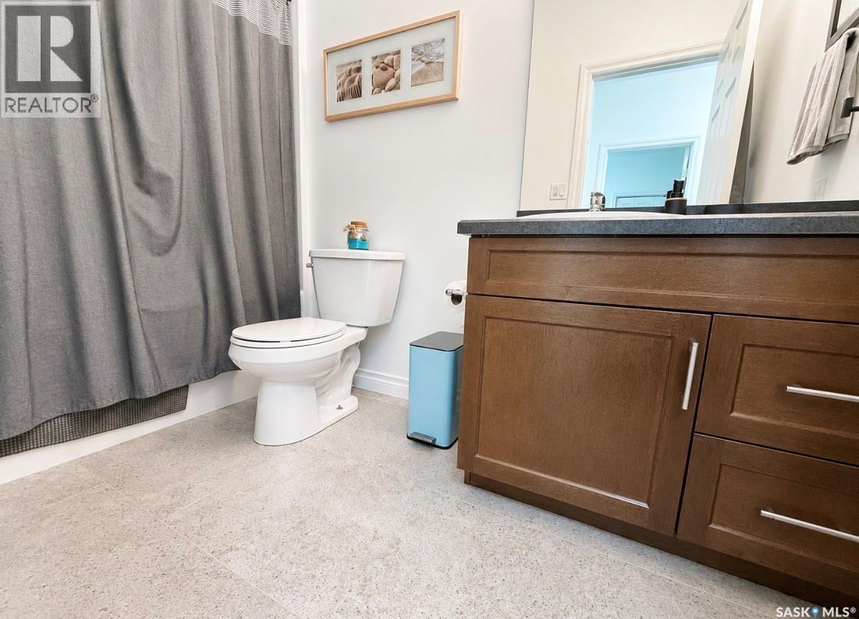 34 533 4th Avenue Ne, Swift Current, Saskatchewan  S9H 2J9 - Photo 21 - SK044371