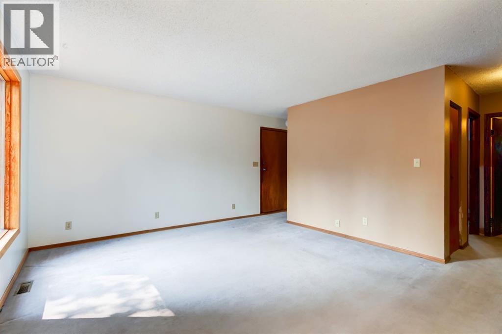 506 1st Street, Canmore, Alberta  T1W 2L1 - Photo 13 - A2315584