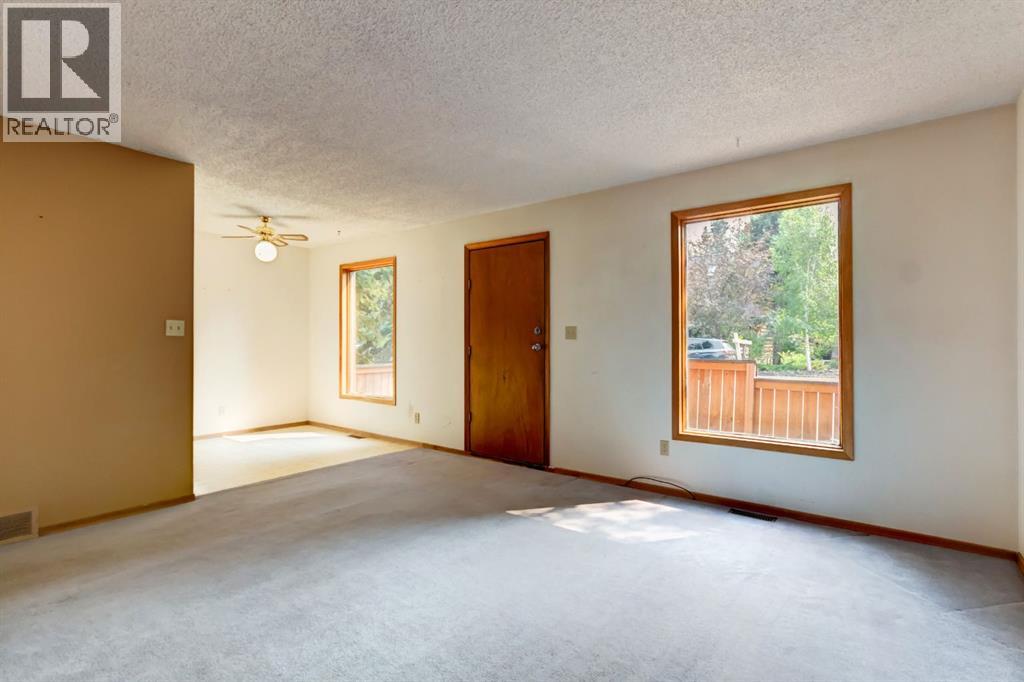 506 1st Street, Canmore, Alberta  T1W 2L1 - Photo 15 - A2315584