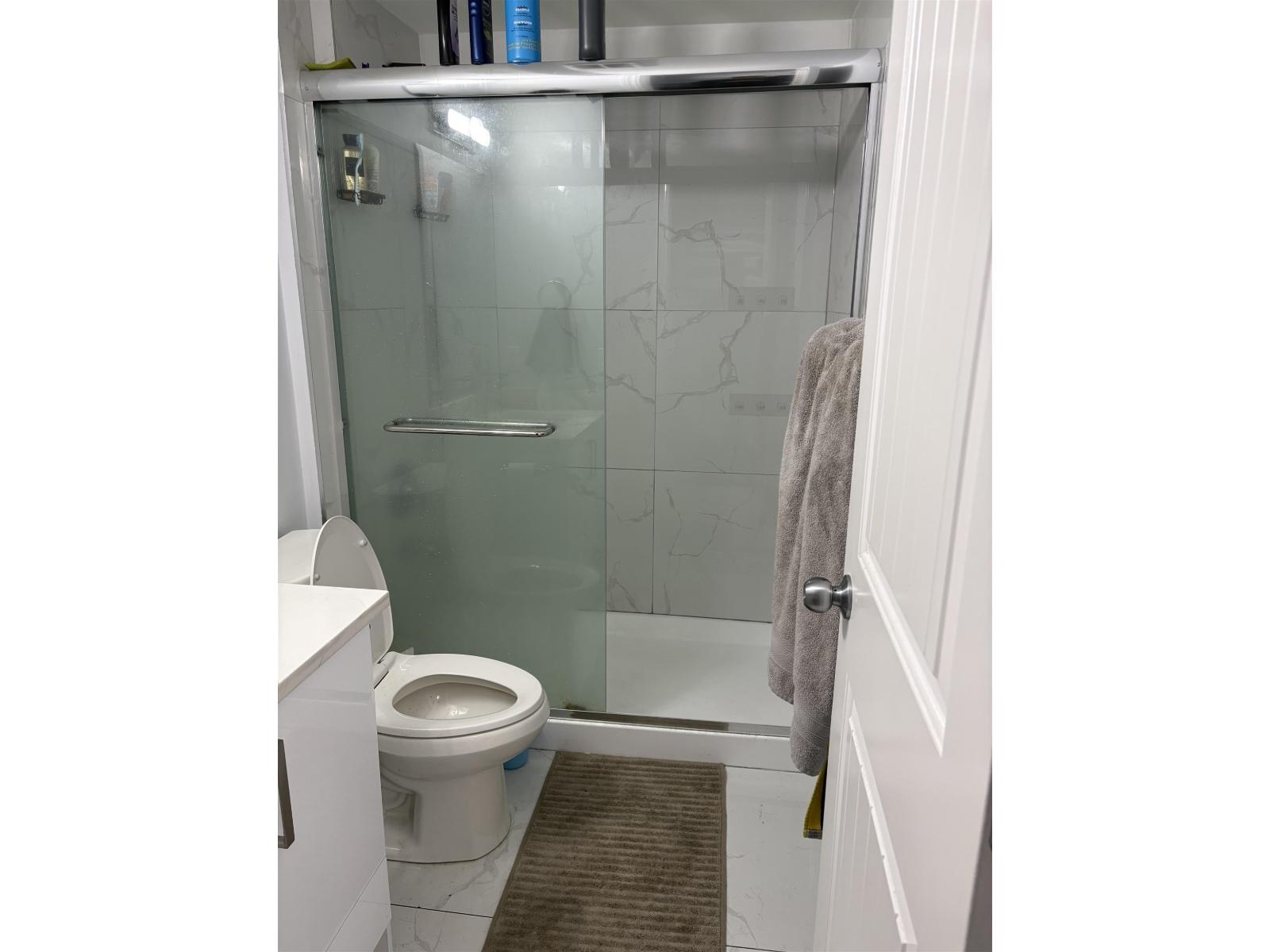 13443 91 Avenue, Surrey, British Columbia  V3V 1E3 - Photo 5 - R3151712