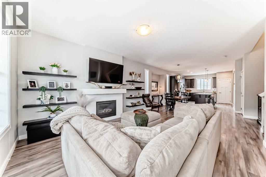 246 Cooperswood Green SW, Airdrie, Alberta  T4B 3Y6 - Photo 7 - A2318283
